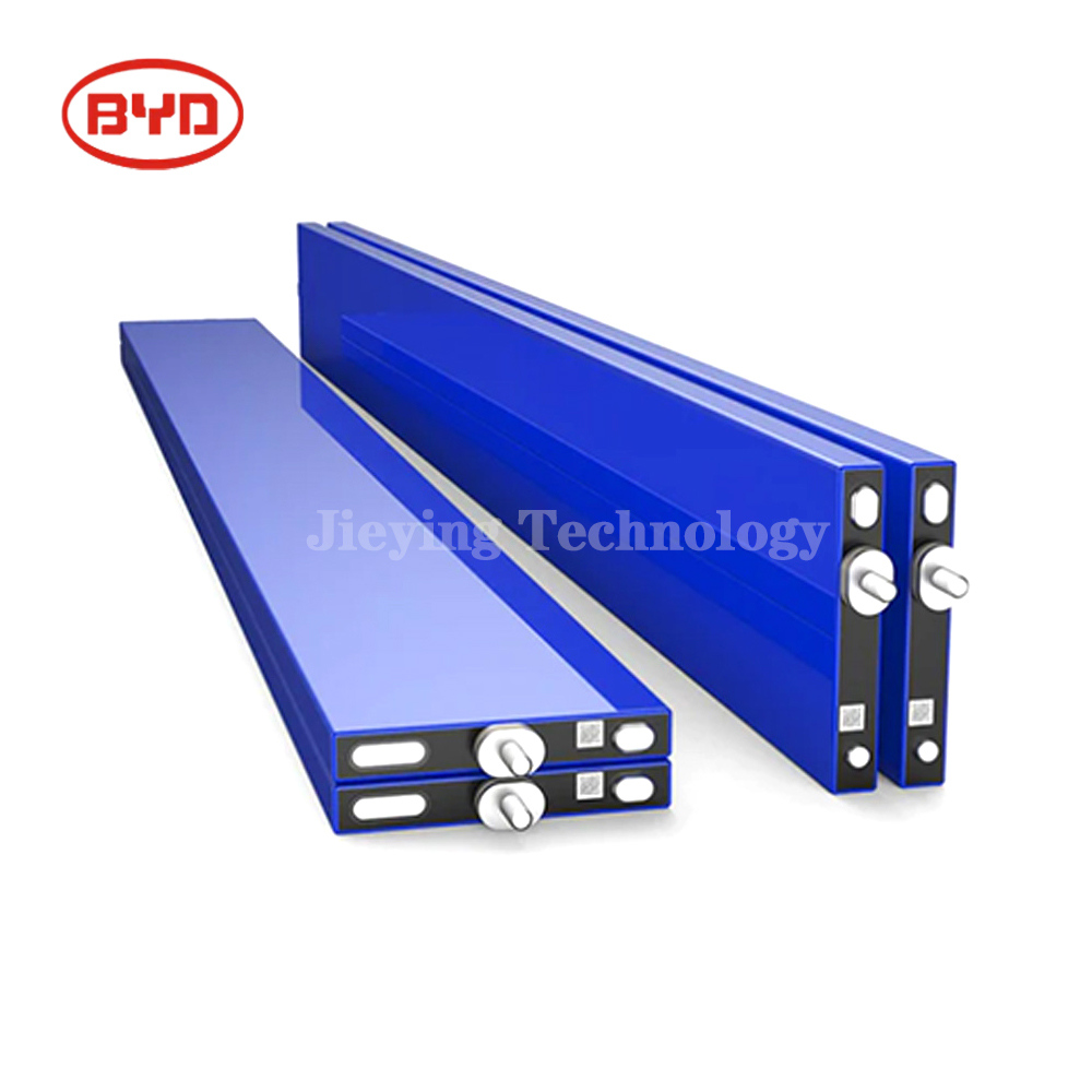 Originalabbildung BYD C103F 102 Ah